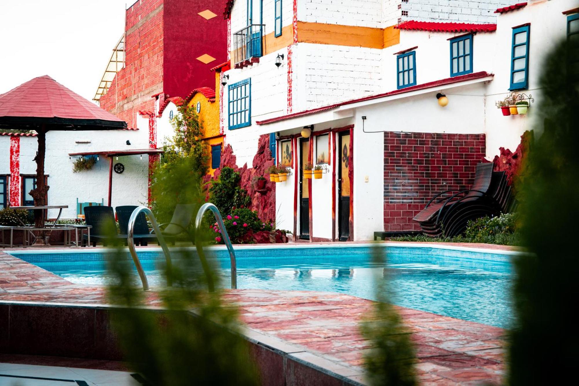 Hotel Mitru ตูปิซา ภายนอก รูปภาพ