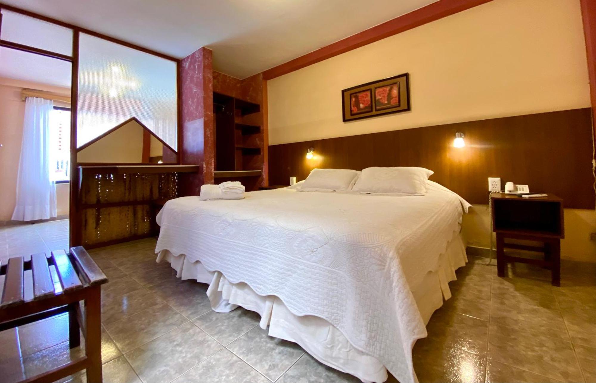 Hotel Mitru ตูปิซา ภายนอก รูปภาพ
