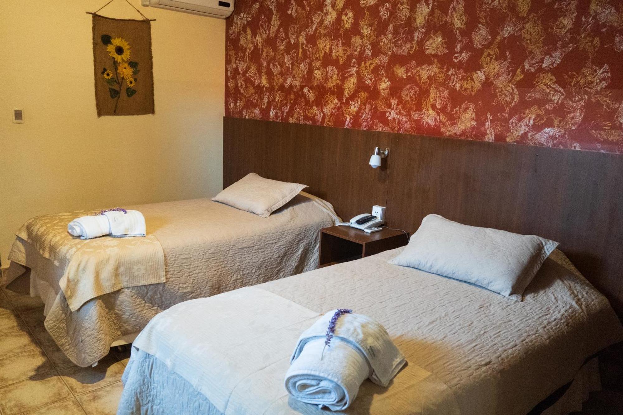 Hotel Mitru ตูปิซา ภายนอก รูปภาพ