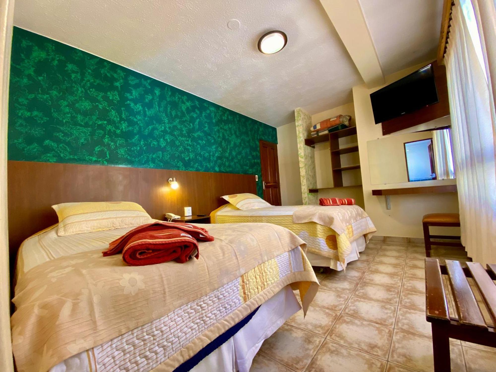 Hotel Mitru ตูปิซา ภายนอก รูปภาพ